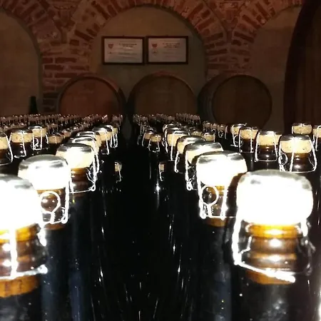 Grotto Valle *